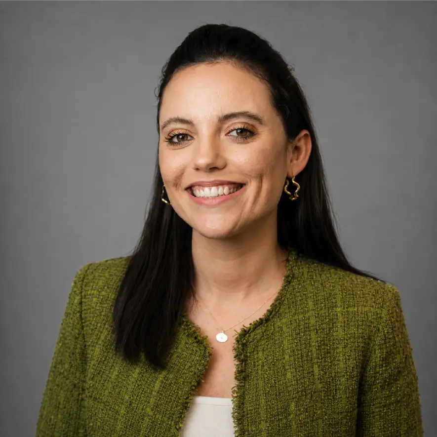 harriet stephens headshot (1)