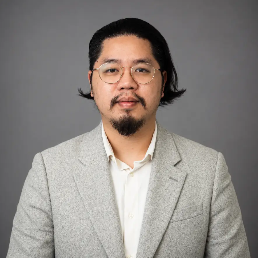 quoc nguyen headshot